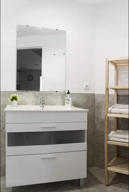 Apartamentos Rivera Alicante Buitenkant foto