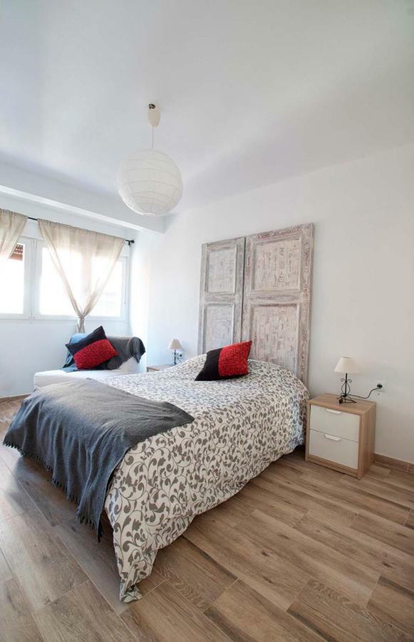 Apartamentos Rivera Alicante Buitenkant foto
